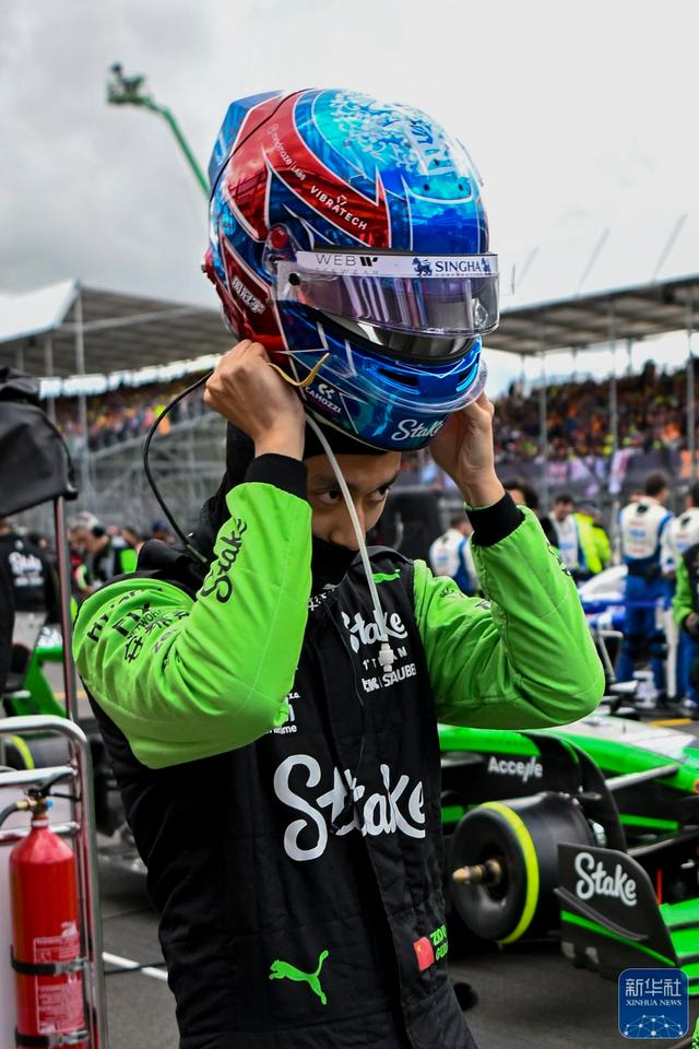 索伯车队翻盘雷诺车队，汉密尔顿关键制胜