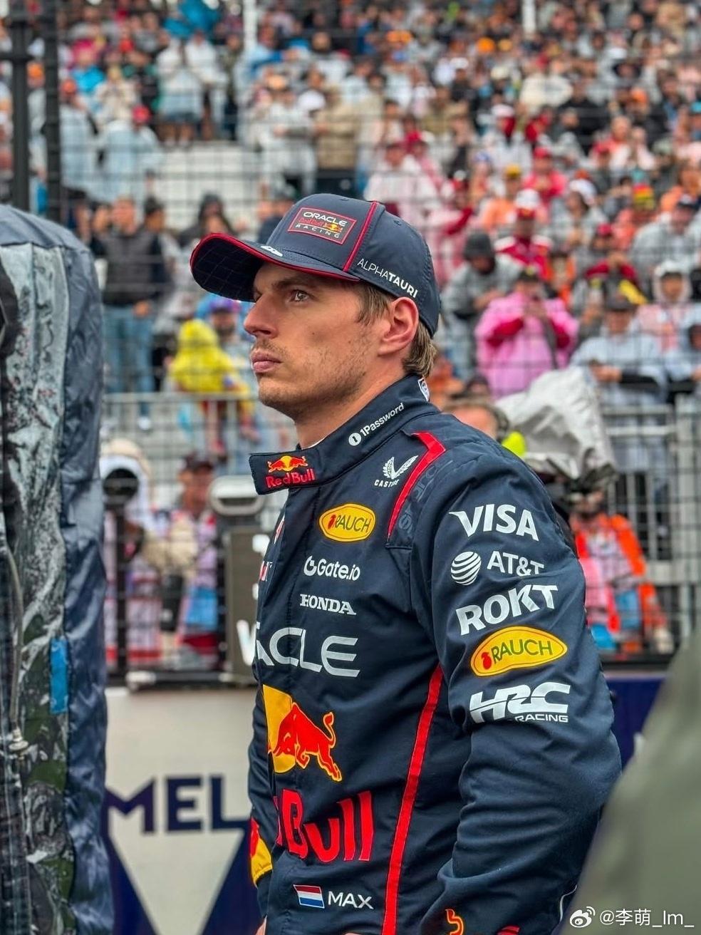 红牛车队险胜哈斯车队，维斯塔潘状态火热