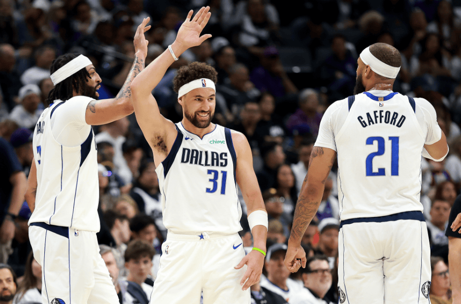 太阳险胜独行侠，德罗赞高光表现